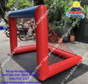 khung thành ngang 2,5m x cao 1,5m